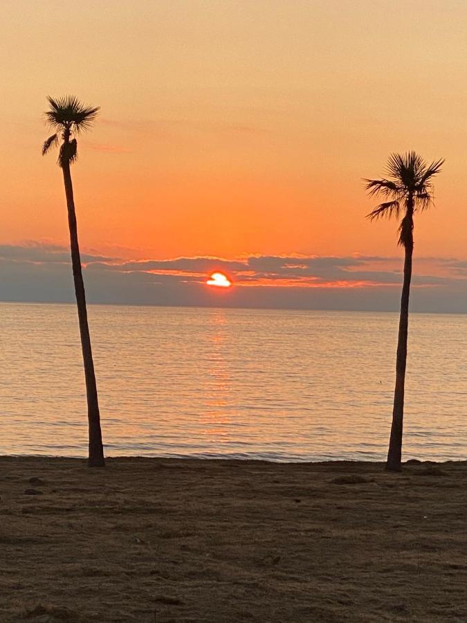 Dolphin Beach Get Away Rosarito Buitenkant foto